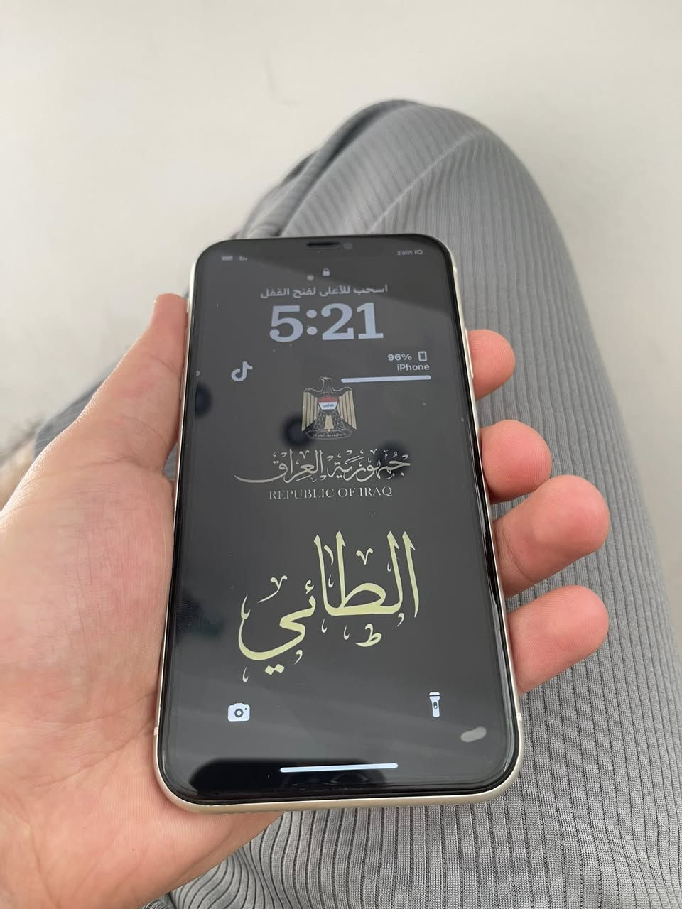 السلام عليكم ايفون 11عادي فول نضافة جهاز مال بيت ذاكرة 64 بطارية 100 مبدل فقط بطارية جهاز اي عيب بي يرجع مكان واسطي  متواجد ع ماسنجر  او 

***********
