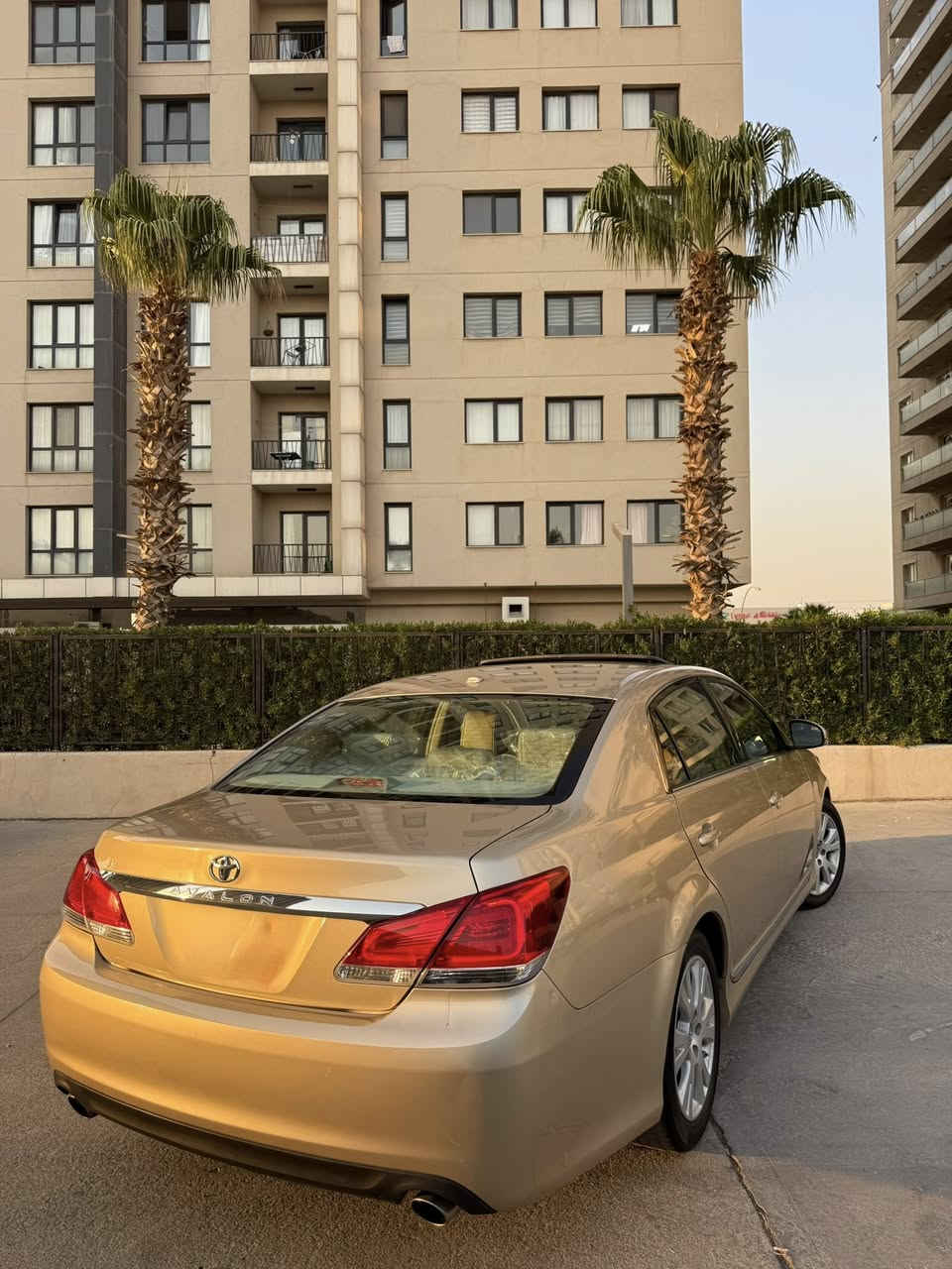 Avalon 2012 
Tb:دوبەی ساغ ساغ ساغ (ادوات)
126هزار رۆشتوە-
مواسەفات(سلایت-کوشن:-جلد+هیتەر+کارەبای/ئاوێنە 
هیتەر/تحدید سرعە/سوکان ڤۆلیۆم/هتد…
***********نرخ:(96) مجال
بۆزانیاری زیاتر پەیوەندی بکە 
***********
