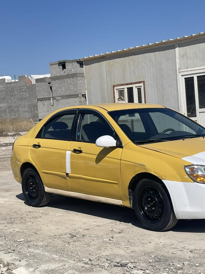 .
‏سلام عليكم 

‏ سبكترا موديل 2009

‏مكينة 2000 رقم ديالى

‏شرط التحويل سنوية لثمانية وعشرين

‏صدر جديد تخم تاير جديد

‏السعر 54 بيها مجال

‏ رقم الهاتف ￼(***********)

‏مكان السيارة ديالا بعقوبة
