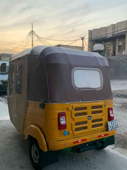 سلام عليكم تكتك للبيع موديل 2019 شهر العاشر رقم انكليزي وسنويه بسمي تحويل ثاني يوم مكينه خير من الله وخرسه كير خير من الله اكسل شركه ابو اليبل الوردي كلجات شركه ابو ليبل الوردي تخم تاير شركه هندي ابو الحيه قبل يومين شاده كهربائيات كلهاا شغاله برده جديده دوشمه جديده السعر3 ملايين وبيهاا مجال عنواني بغداد شهداء العبيدي الثالثه *********** 
ملاحضه:التكتك مال جناي الله شاهد
