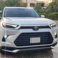 تويوتا گراند هايلاندر 2024 لمتد السيارة لمتد وهايبرد محرك 2500 AWD .. ...