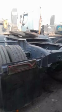 رينو ٢٠٠٥ • مسجلة ٢٠١٢ • المثنى