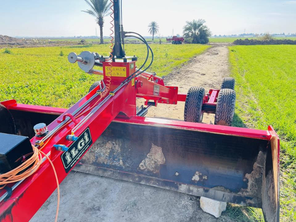 سلام عليكم 
للبيع ليزر 
3متر 
موديل 2022
تركي
جهاز ياباني
السعر 90ورقه
التصال
‭0783 890 6783
