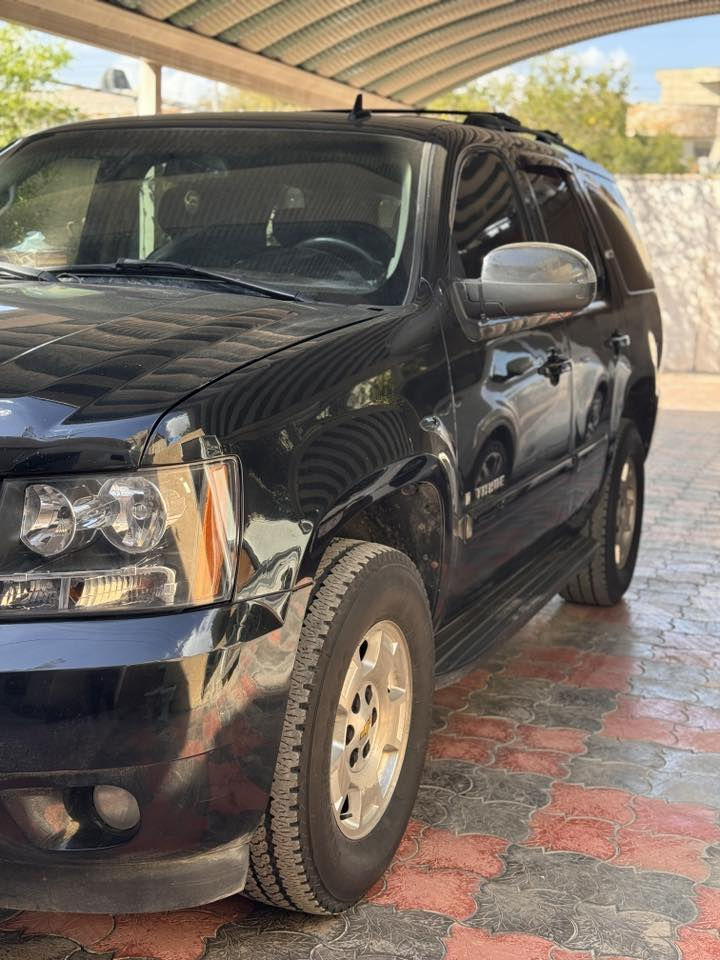 سلام عليكم ..
تاهو 2007 LTZ  فول مواصفات 
كلك بدون لوحات داخلة سياحة خليجي كفالة من الگص و الحادث و السرقة و الانتربول 
سيارة خير من الله ماشية 232 الف مكينة تخبل كفالة بيها صبغ اثر جراد اماكن محددة 
تدفئة تبريد 3 قطع كلة شغال تخم تاير جديد 
*الارقام الكويتية مالتها موجودة
للتواصل واتس اب ***********
