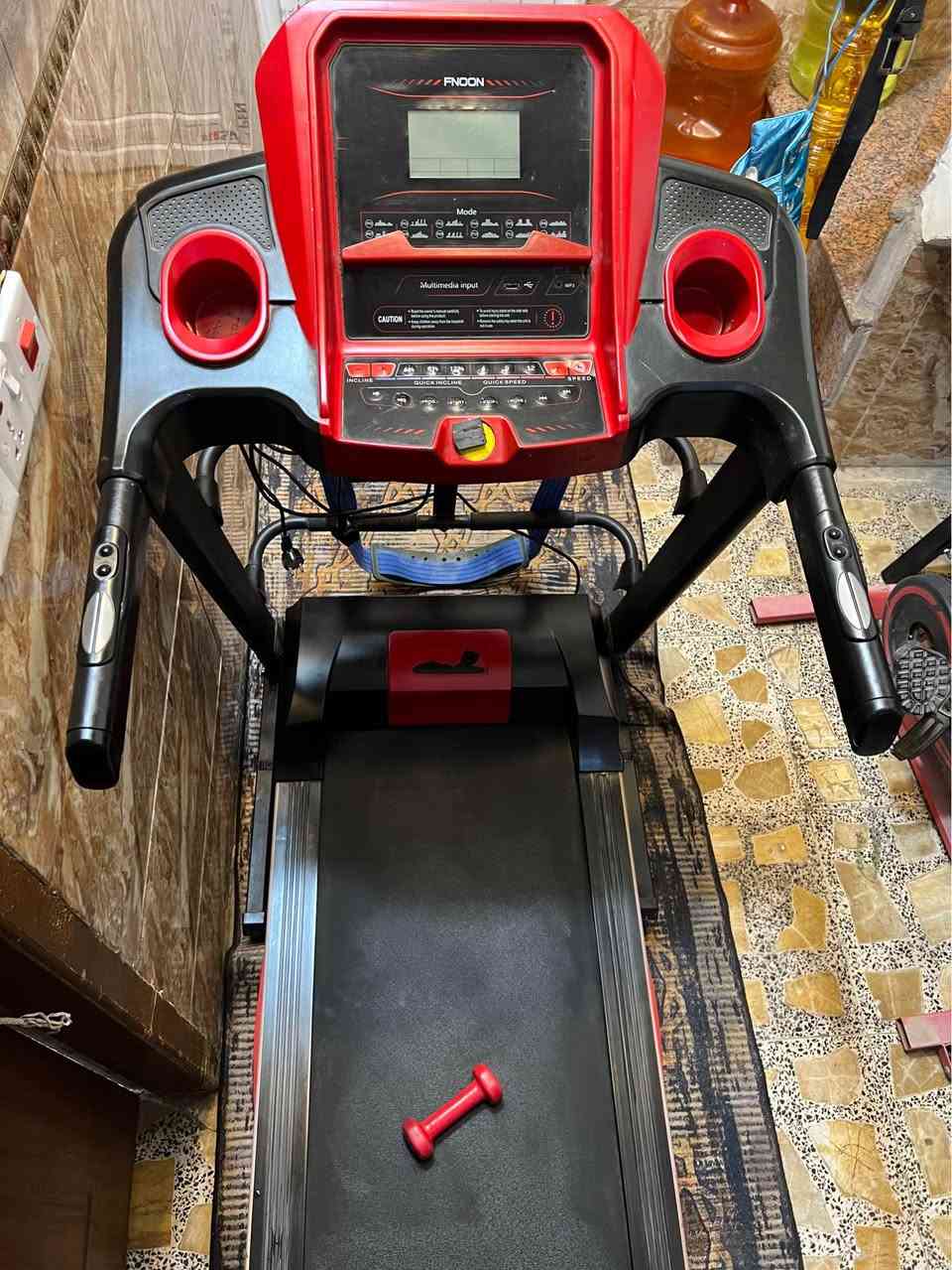 جهاز جري جبلي دبل ماطور نظيف يحمل 140K بي شاشه تعد وقت سعرات حرارية قياس نبضات القلب مسافه مقطوعه بي مفتاح امان سرعه عاليه  بي رجاج تكسير شحوم بي شناو بطن اواكس بلوتوث  جهاز يطبك سعره 280 الف بغداد متوفر توصيل محافظات *********** Colombo, Sri Lanka
