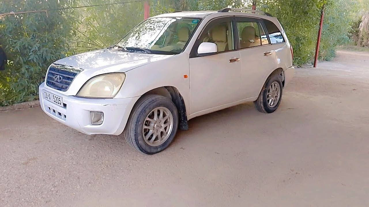 السلام عليكم للبيع تيكو 2012 رقم قادسيه انكليزي الجديد سياره جاهزه مابيه اي نقص كير مكينه صدر أمامي خلفي تخم تاير تبريد ثلج تدفئه  كير ميكانيك مكينه ٢٠٠٠ فتحه كهرباء كشنات جلد بلاد داخل نظيف جدا  سياره كلش نظيفه وباقي المواصفات معروفه بلتيكو مكان السياره
واسط الزبيدية موبايل ‏‪***********‬‏
 السعر 45 وبيه مجال حك الجيه تحويل ثاني يوم
