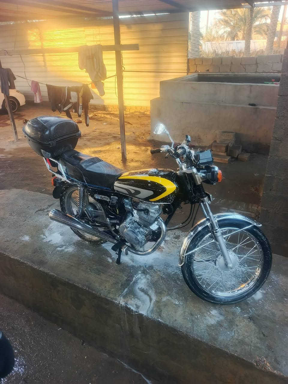 دراجة للبيع كلك كلك كلك السعر 350وبيه مجال قليل مكاني كربلاء الابراهيميةرقمي ***********
