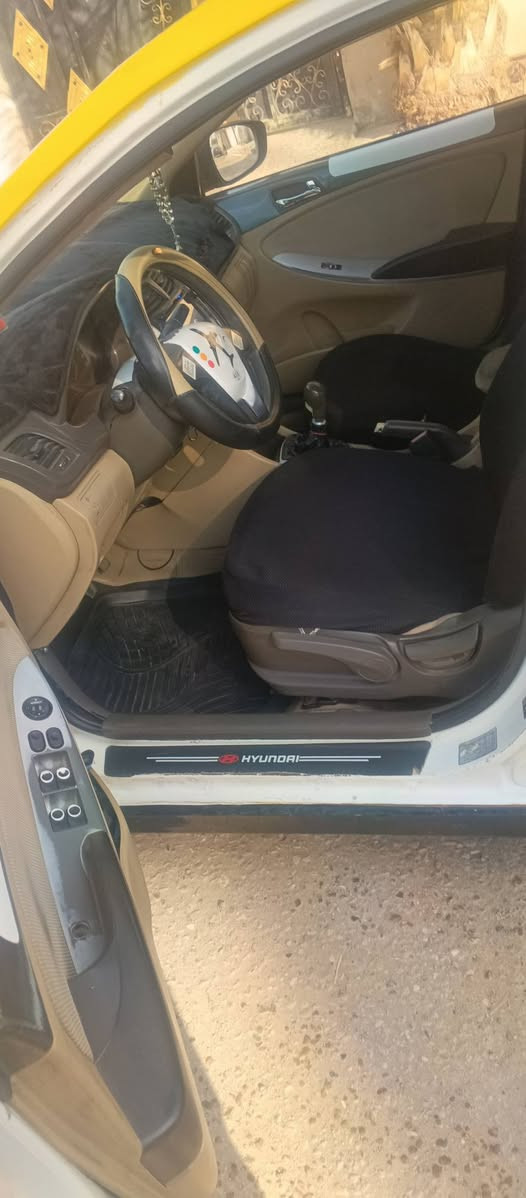 سلام عليكم اكسنت مضلع 2012 محرك 16دوش كير عادي6نمرماعد البك جامات كهرب  كابون بانزين بيها  سعر 80 وبيها مجال أو مراوس بخصوصي ***********
