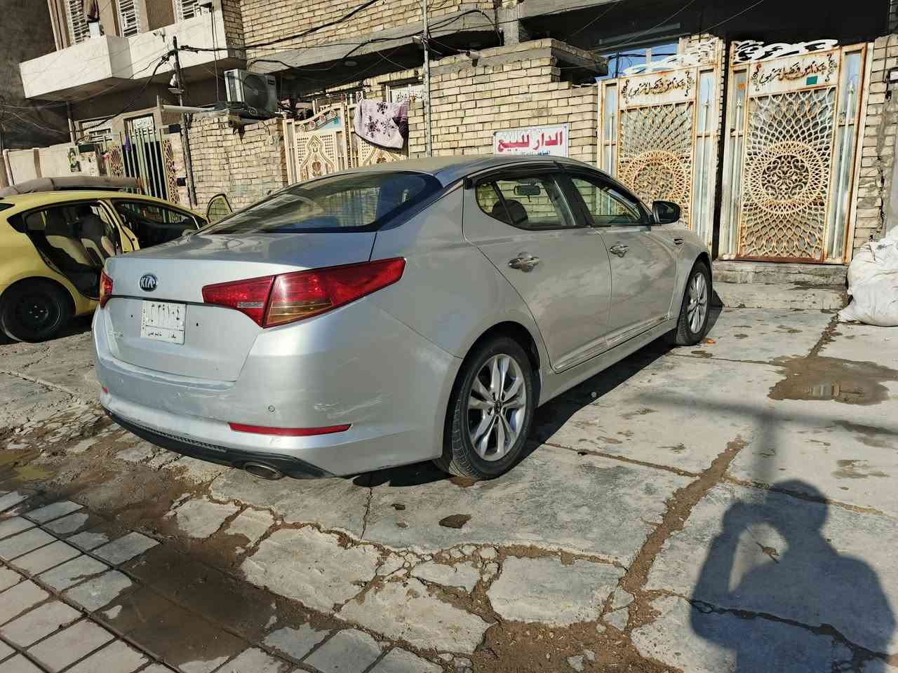 سلام عليكم K5مديل2013بيه صبغ هلال ولكصه مال صدول سياره جاهزه مكينه صار فتره شاده كير جديد مكاني بغداد سعر 115بيه مجال رقم بغداد الماني***********
