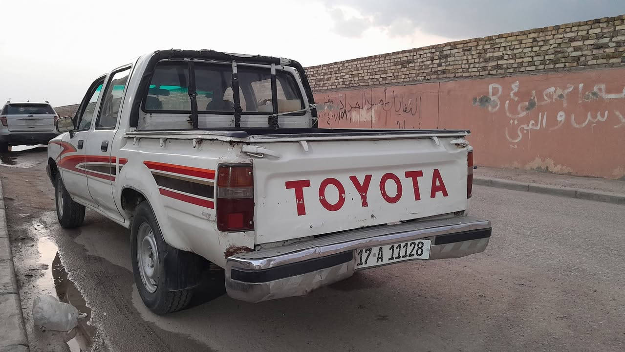 السلام عليكم بيكم مديل ٩٣ ياباني مكينه بلاديه كروسيده كير ومكينه واكسن جدد تخم تاير سنويه جديده ل ٣١ هزه جديده عنوان ميسان سياره احلا من الصور السعر ٤٧ للأستفسار ***********
