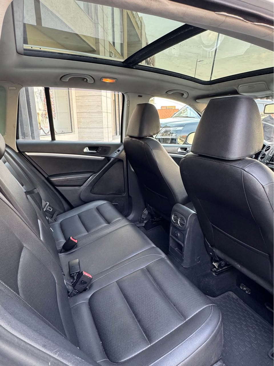VOLKSWAGEN TIGUAN 2017سه ياره كه زور خاوينه كيرومه كينه كارابايات هه موى به شه رت ته نيا دووبارجه سبوخه بى شورى به شرت قه بات ماسفاته أربيل, العراق


**إذا كنت صاحب هذا الإعلان وتريد حذفه لأي سبب، رجاءا أرسل رسالة إلى الدعم الفني**