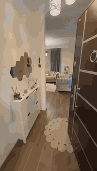 🏠 شقة للبيع في السليمانية – مجمع كويزه سيتي

فرصة مميزة للسكن أو الاستثمار داخل أحد أفضل المجمعات السكنية في السليمانية.

📍 الموقع: السليمانية – مجمع كويزه سيتي
🏢 عمارة: رقم 10
⬇️ الطابق: أرضي
📐 المساحة: 105 متر مربع

✅ مجمع منظم وآمن
✅ مناسب للعوائل وكبار السن
✅ دخول سهل بدون مصعد
✅ قيمة استثمارية عالية وموقع مطلوب

💰 السعر:
67,500 دولار أمريكي

📞 للاستفسار والاتصال:
***********
***********

❗️الاتصال للجادين فقط
❗️فرصة لا تتكرر داخل مجمع كويزه سيتي
