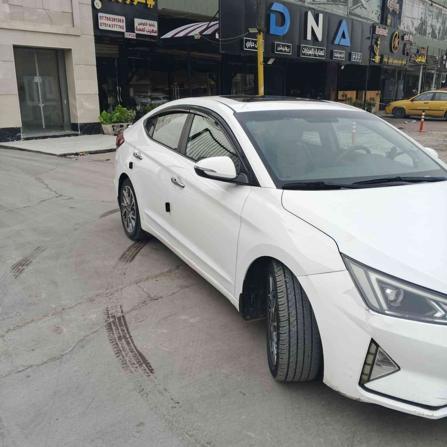 النترا خليجي 2020
فول مواصفات 
بصمه تشغيل بصمه ابواب 
شاشه +كامره 
مري شفط اشاره ترحيب 
تنته (فتحه سقف)
تحكم ستيرن جهتين 
كيج ساعه+ شاشه رقميه
شاشه تحذير عطل
 محرك 2000
4انظمه قياده (سبورت ايكو نورمل سمارت)
قطعتين تبريد 
داخل صاج 
كير( at) المرغوب مكينه تبريد مكفولات خير من الله 
حساسات امامي خلفي جانبي 
سياره ماشيه 130وقابل لزياده 
رقم بغداد
الاستفسار
 ***********
***********
