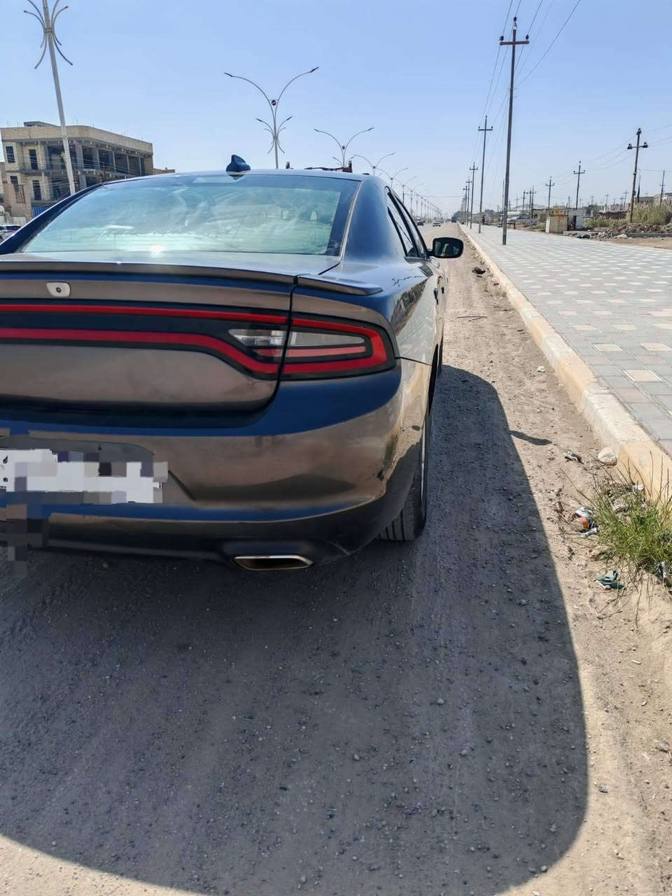 السلام عليكم جارجر مديل 2015اصل جاهزة بسمي تحويل ثاني يوم  حادثة جاملغ وبنيد وباب السايق صبغ اثر جراد مكاني ناصرية شطرة سيارة كامرة شاشة جبيرة لايت زنون تبريد خير من الله السعر ب 155 وبية مجال شراي اتصل عرقم ودلل ***********
