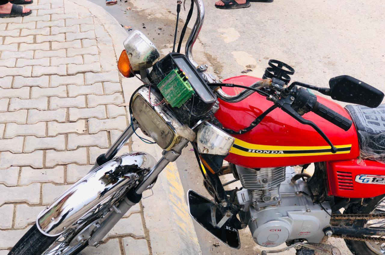 سلام عليكم ماطور تايكر مودي 2020 الدراجه نضيفه تعال كلب وأخذ الدراجه كدام العين مكاني القادسيه قطعه 500 مقابل جامع ابو بكر السعر 350 وبيها مجال خابرني *********** متواجد على الفيس
