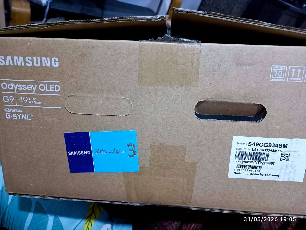 للبيع شاشة Samsung Odyssey OLED G9 G93SC قياس 49 بوصة، OLED، دقة 5120×1440، تردد 240Hz، استجابة 0.03ms، تدعم G-SYNC وFreeSync Premium Pro، بحالة ممتازة 

تفاصيل اكثر 👇🏻

- الحجم: 49 
- نوع الشاشة: OLED
- الدقة: Dual QHD (5120×1440)
- معدل التحديث: 240Hz
- زمن الاستجابة: 0.03ms GTG
- نسبة العرض: 32:9 (تعادل شاشتين QHD جنب بعض)
- انحناء الشاشة: 1800R
- HDR: DisplayHDR True Black 400
- تدعم AMD FreeSync Premium Pro
- متوافقة مع NVIDIA G-SYNC
- ألوان 1 مليار لون تقريباً
- تغطية ألوان DCI-P3 بنسبة 99%
- منافذ: DisplayPort 1.4 + HDMI 2.1 + Micro HDMI 2.1 + USB Hub
- تدعم Picture-in-Picture (PIP)
- تدعم Picture-by-Picture (PBP)

الحالة: مستعملة استعمال خفيف وبحالة ممتازة.
السعر المطلوب: 1,375,000 دينار عراقي قابل للتفاوض بالمعقول.
***********
