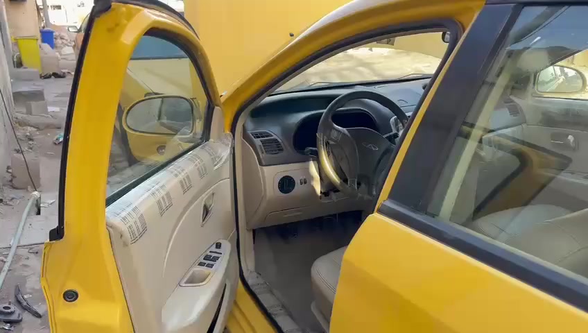 سلام عليكم شيري فلاوين مديل2013
سياره كفاله لا طكه ولا تبديل مجرد خياس بيها علا وضع شركه مكينه وكير كفاله لا تنقيص ولا تبخير هيها وغرامات مصفر تحويل ثاني يوم حداديه جديده امس شادها تاريات نص عمر بيها جراد بل بنيد فقد عنوان سياره بصره 5ميل 
سعر38 وبيها مجال لطيبين رقمي *********** بيه واتساب وشراي يتدلل
