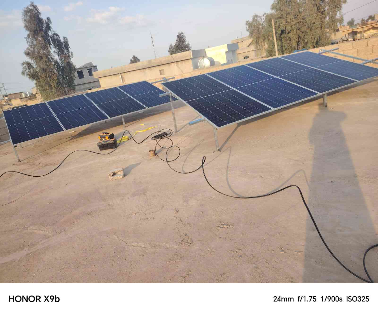 تم بحمد لله تجهيز و تنصيب منظومة طاقة شمسية متكاملة للعم ذياب الدلي في قرية الشجرة
المنظومة تنتج 16 امبير نهاري و 14 امبير ليلي
تتكون من انفيرتر گرواط 6 كيلو ضمان سنتين 
و 8 الواح فلاديليفيا 600 واط ضمان 15 سنة 
و بطارية ليثيوم JHPV ...١٦ كيلو ضمان 10 سنوات 
للاستفسار زوروا مكتبنا في العباسي الشارع العام مدخل الشلالة محلات ضرغام الصكر 
او الاتصال على ***********
***********
