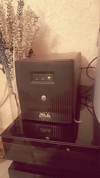 ابلي استيشن 5 النوعيه اسلم نضيف ويه يو بي اس يده واحده  استخدامه قليل ...