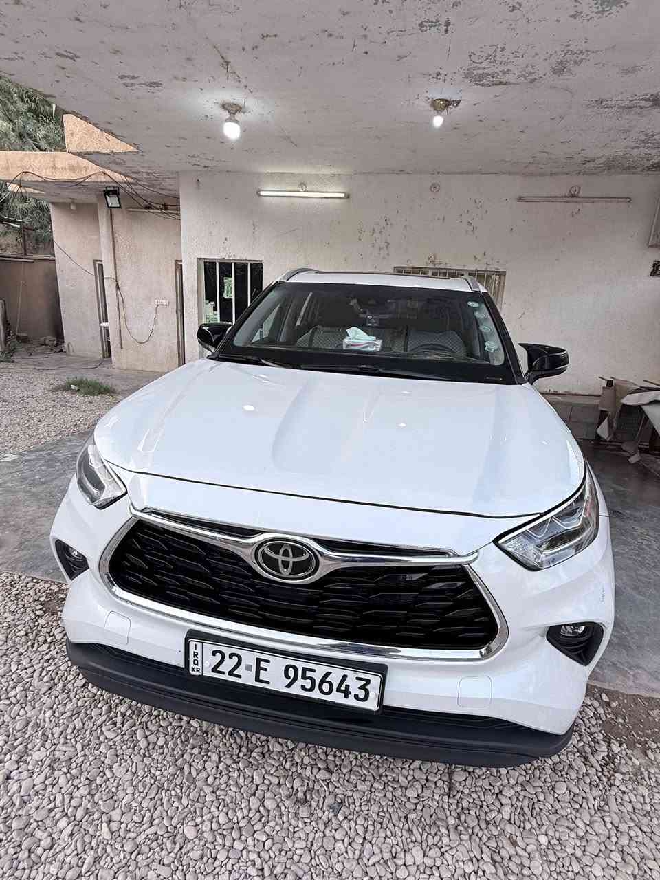 تويوتا هايلندر 2022 السياره فول مواصفات 
رقم اربيل الجديد مكينه 6   3.5
السياره ماشيه 91 الف و قابل للزيادة 
ضربتها دعاميه اماميه  
اللون ابيض 
فتحة سقف 
3 قطع تبريد 
دفع رباعي 
كشنات جلد كهربائيه
‏كشنات تدفئة 
رادارات أمامية 
نقطة عمياء 
وضعيات القياده 
ايكو ونومال وسبورت 
هندبريك بصمه 
اوتو هولد 
قياده بوضعيه ال SNOW الثلج
شحن وايرلس
نظام نزول منحدرات 
اوتو ستارت 
بصمه تشغيل وبصمة ابواب
صندوك كهرباء

رقم صاحب سيارة  ***********
