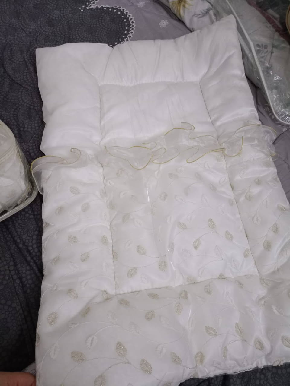 فرشه 3قطع جديدة مالت طفل 👶 للبيع الشرطه الخامسه


**إذا كنت صاحب هذا الإعلان وتريد حذفه لأي سبب، رجاءا أرسل رسالة إلى الدعم الفني**