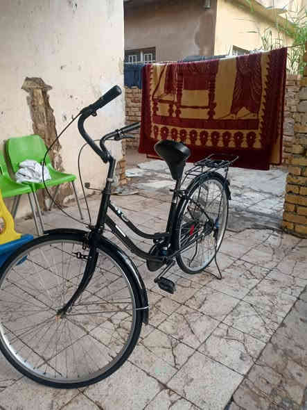 بايسكل بناتي ياباني للبيع حجم 26 مكان بالكوت الداموك ***********
