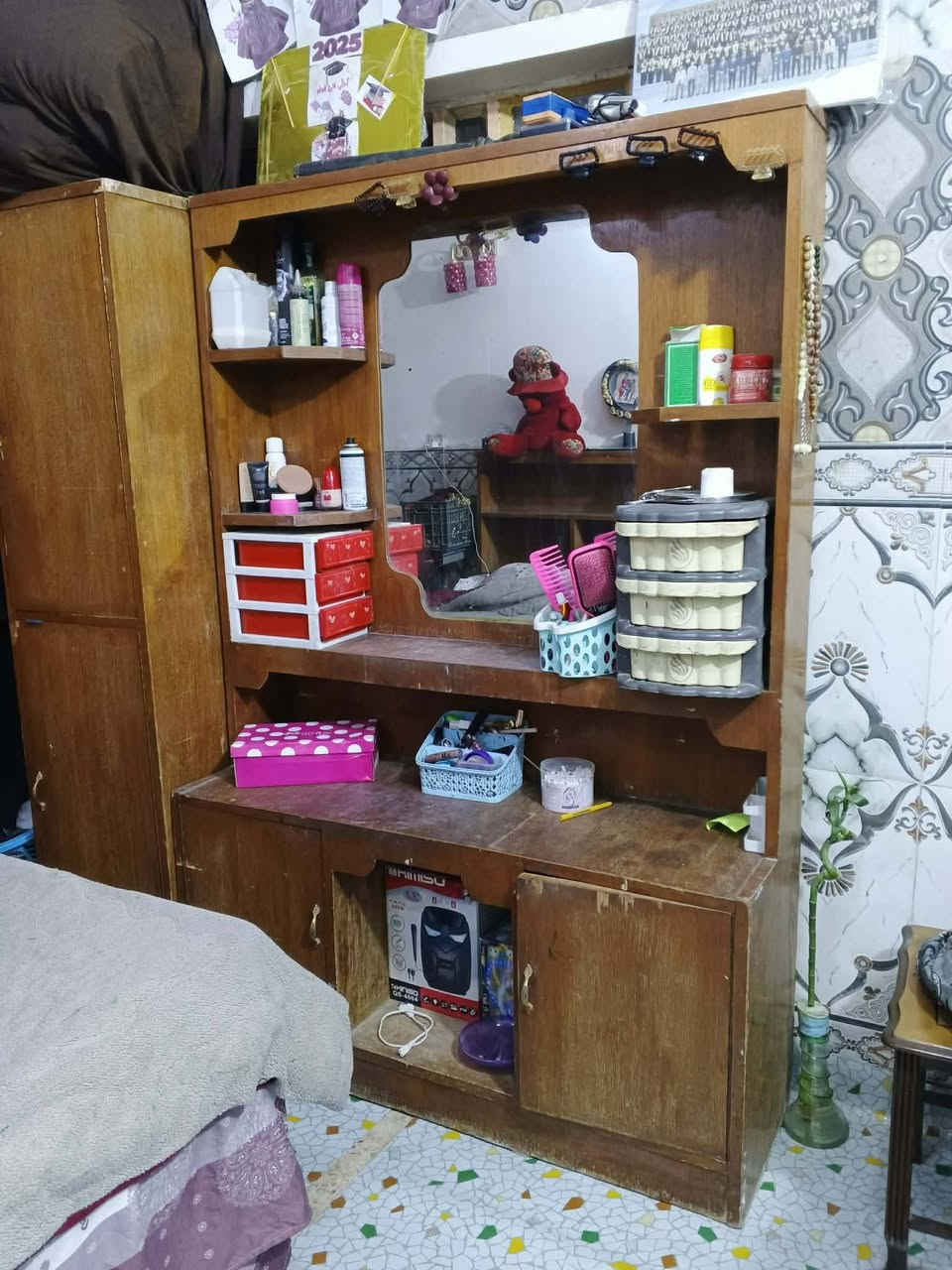 السلام عليكم غراض للبيع
غرفة 250
ديوان 250
كاونتر 250
للشراي بيهم مجال


**إذا كنت صاحب هذا الإعلان وتريد حذفه لأي سبب، رجاءا أرسل رسالة إلى الدعم الفني**