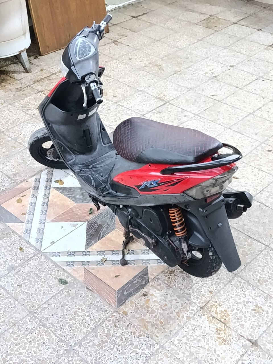 السلام عليكم
مااكس عدله   ياباني 120 
دراجه مكفوله محرك  بلادي ما مفتوح شرط الفحص 
دراجه فوول ملاح كفرات بلادي كله ختم واحد 
شلعه ومعدل  110 فوول متنكض
كلشي شغال سلف  هندر اشاير  كلوبات سكنات  عينه لونين عداد السرعه  وعداد بانزين شغال  كلشي عل بلاد  

احلا من صور بالف مره 
سعر   800 وبيهه مجال قليل 
شراي يتصل
مكاني بصره 
 
***********
