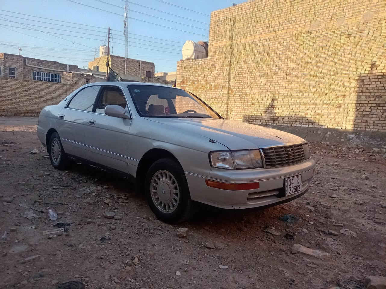 بطه موديل 200 مكفوله من لكص ول نقل ولضربه والعيب الشرعي صبغ عام فقط مكينه وكير 2 ونص ديكو جديدة حداديه جديده السعر 47 هاذه رقمي
***********
المكان العماره المجر الكبير
