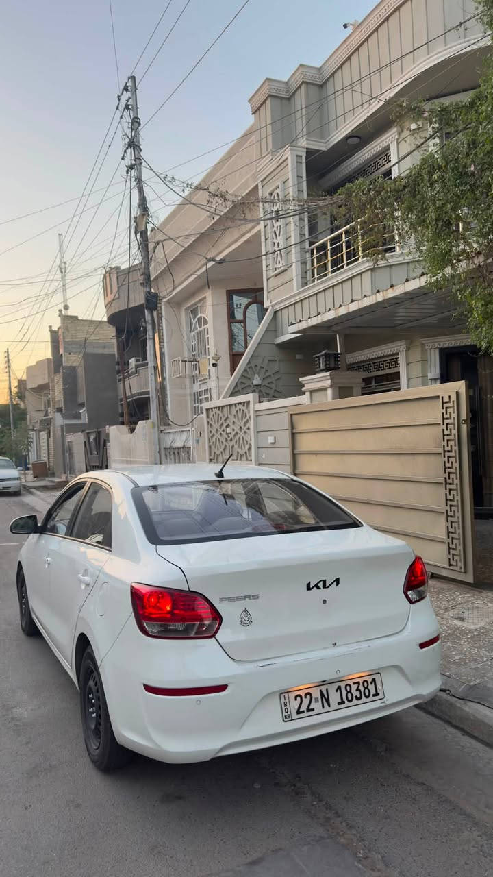 سلام عليكم كيا بيكاس 2023 خليجيه 
بيها جاملغ خلفي صبغ وصندوق بدون دواخل ولا تكمه صبغ دبي مال تحميل الطخات ومصبوغات فقط 2 قطع
ماشيه 18 الف
مكينه ١٤٠٠
شاشة 
مانع انزلاق
حساس تايرات 
تحكم كهرباء مرايه 
اشاير بالمري 
لايتات زنون
نظيفه جدا صدر تايرات كله جديد السيارة جدا نظيفه 
السعر  105 وبيها مجال 

للاستفسار ***********
