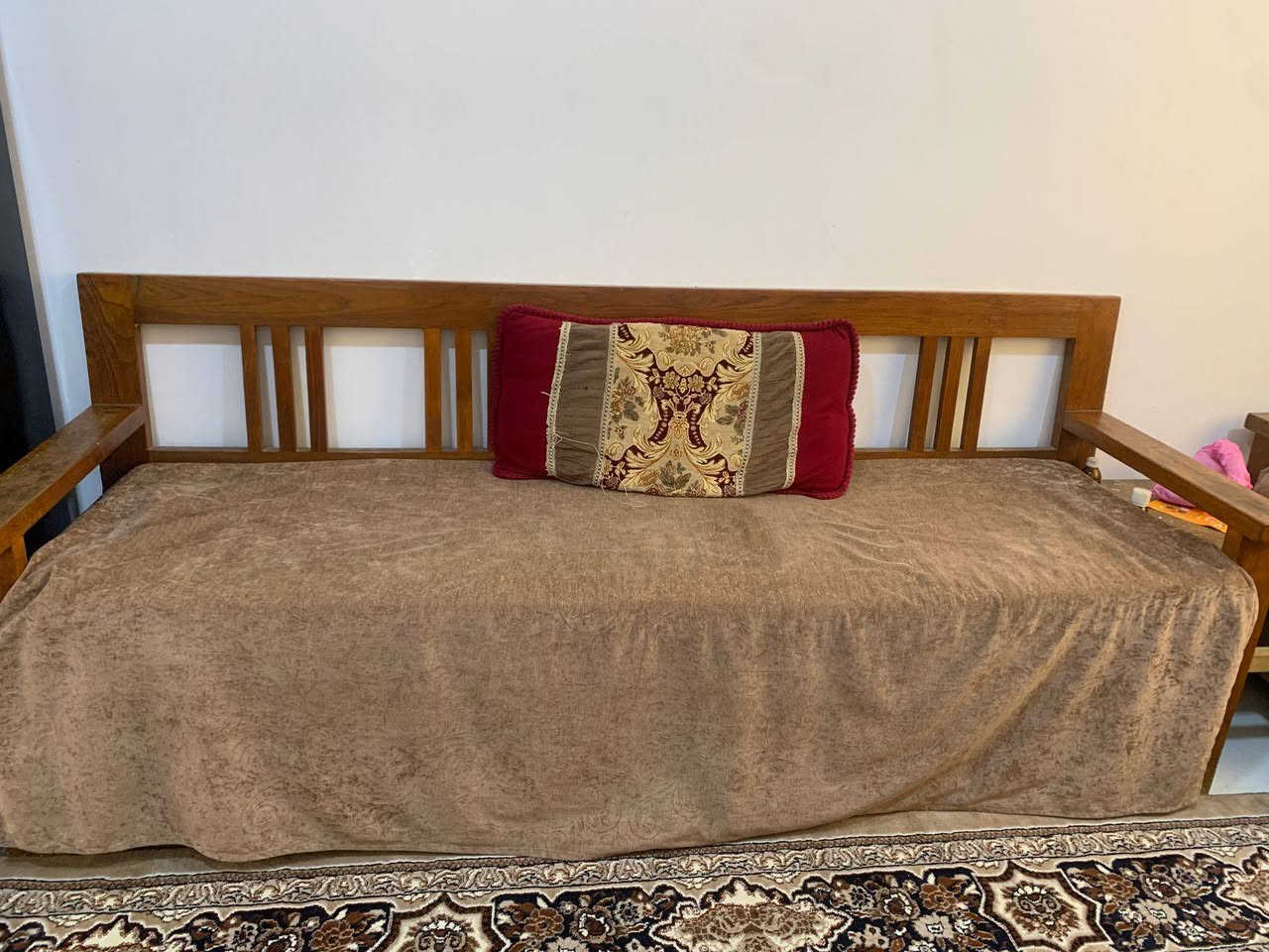 كرويتات مع طاولة كبيرة
السعر خاص
او واتس ***********
