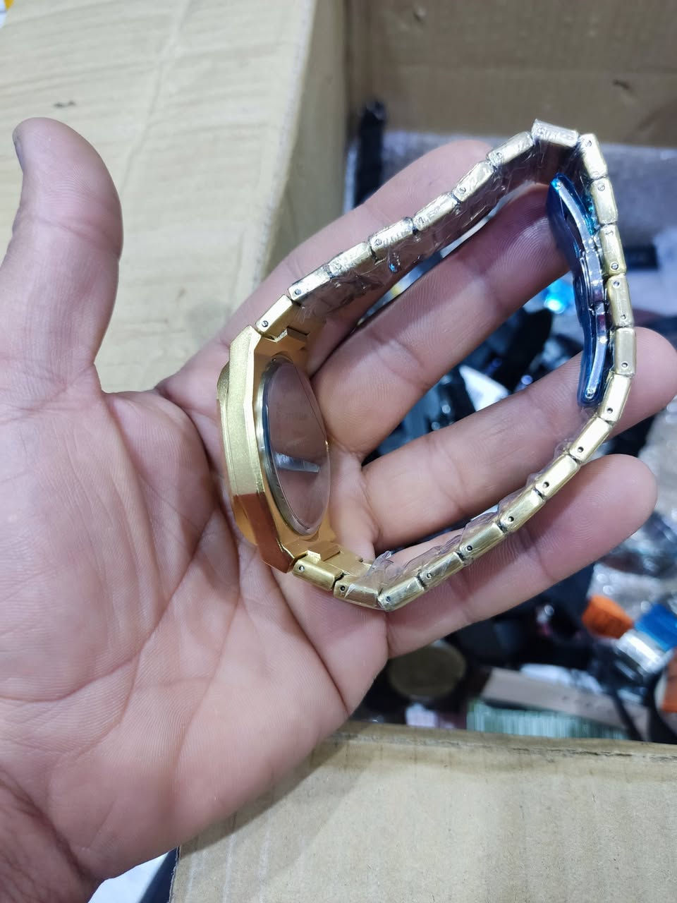 ساعه ماركه اكتب سعر وبلعافيه


**إذا كنت صاحب هذا الإعلان وتريد حذفه لأي سبب، رجاءا أرسل رسالة إلى الدعم الفني**