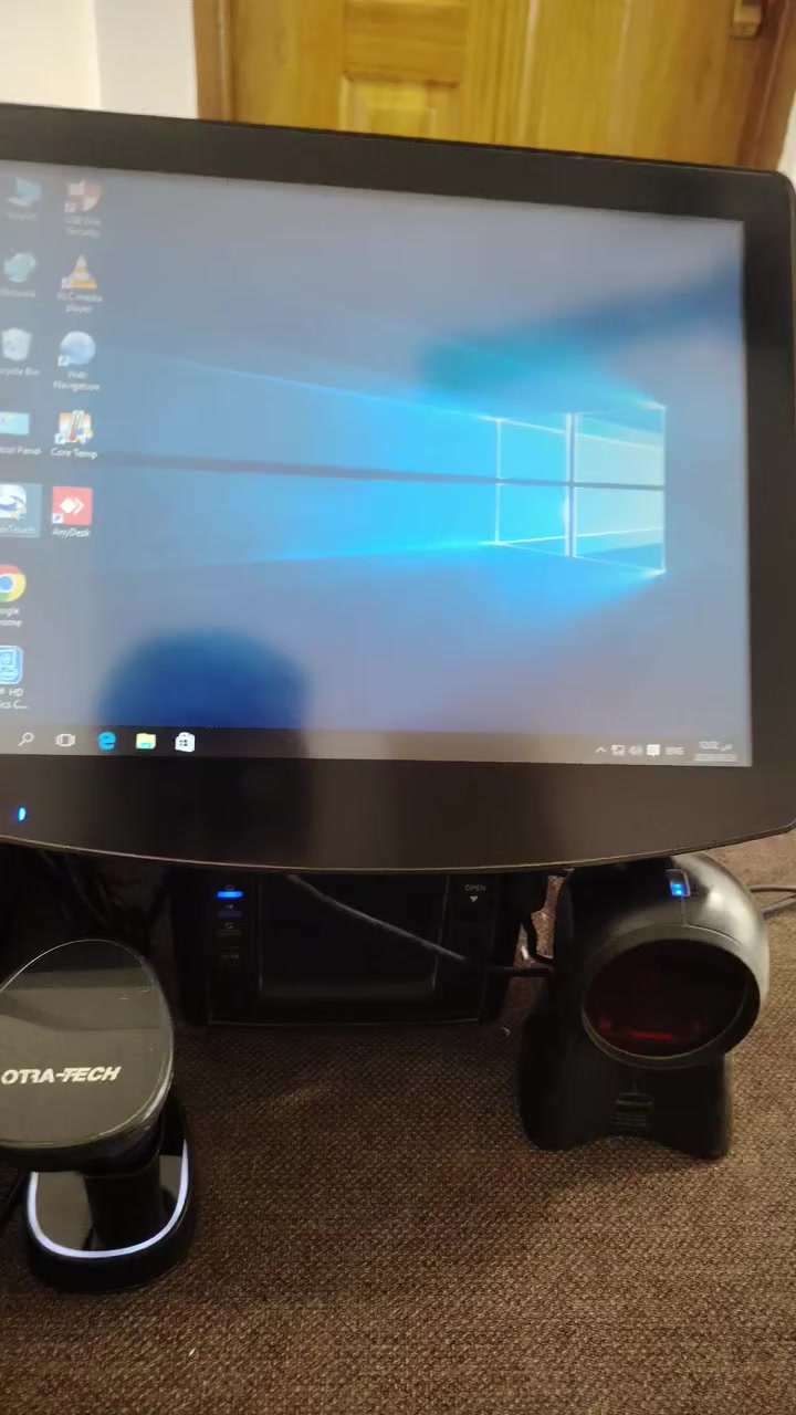 سلام عليكم أحبتي كاشير جاهز تفاصيله داخل الفيديو  السعر 550 الف  السعر فرق عن الجديد كلش هواي
مكاني بغداد الشعب *********** واتساب
