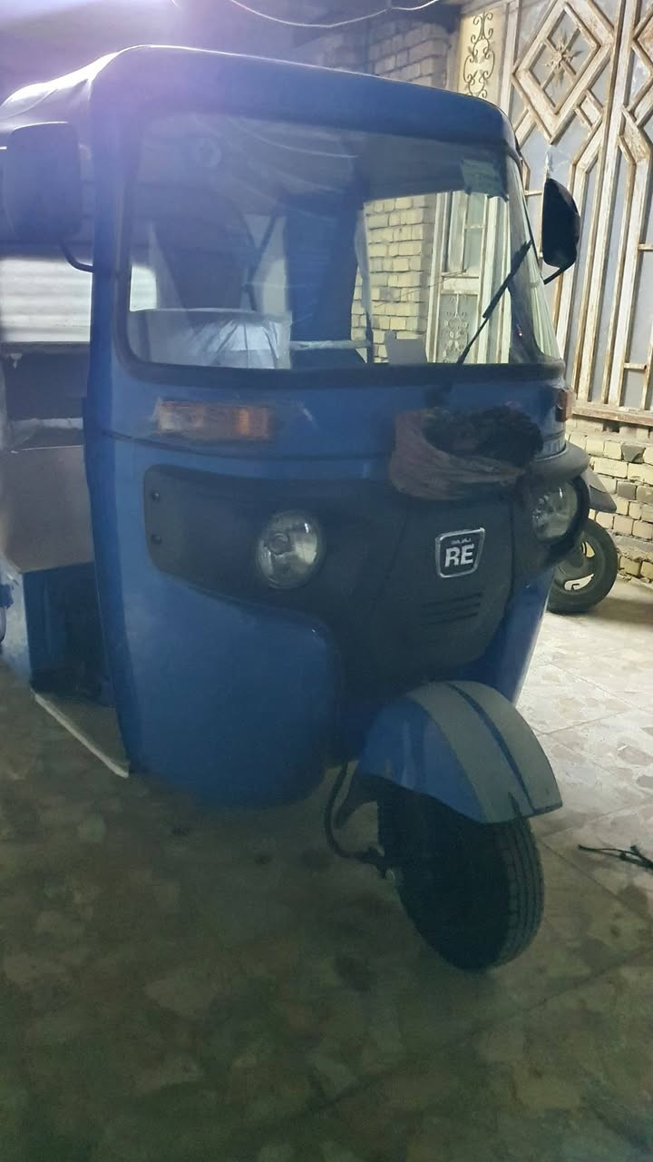 السلام عليكم تكتك موديل ٢٢ مرقم للبيع مكفوله كفاله عامه عدا بارد قليل كلش بالصفحه السعر 9200 وبيها مجال قليل ***********
