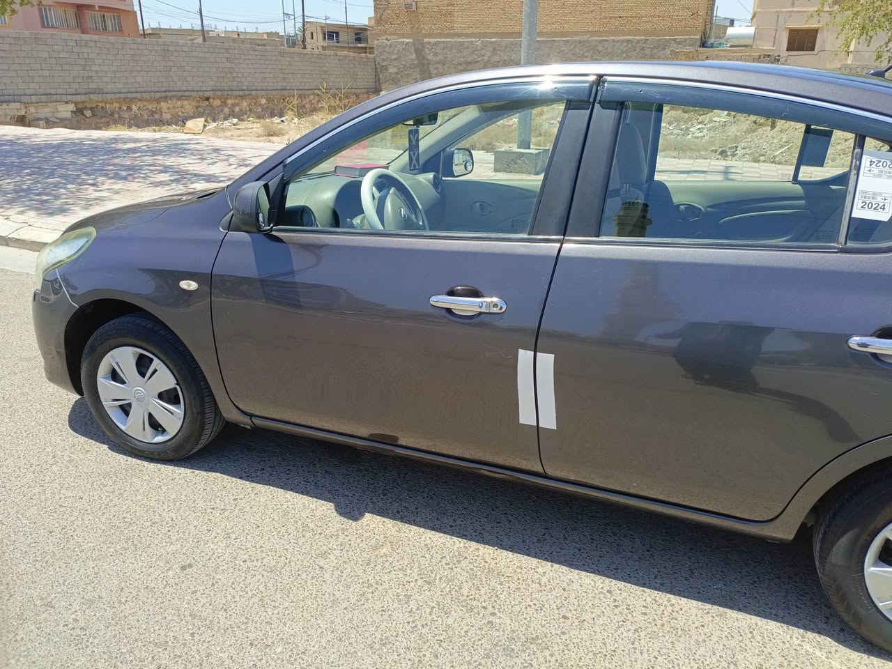 لبيع اومراوس نيسان سني هندي خليجي 2018.رقم اربيل بسمي رقم مميز سنويه جديده إلى 2030 تخم تاير جديد صدر جديد جاهزة من كلشي حساس بلادي تحكم ستيرن.حاكيه.سقف محرك وكير على وضع الشركه جام كهرباء مرايا كهرباء .بيها جاملغ خلفي رش فقط أثر شخط بدون داخل 97 وبيها مجال......***********...***********

