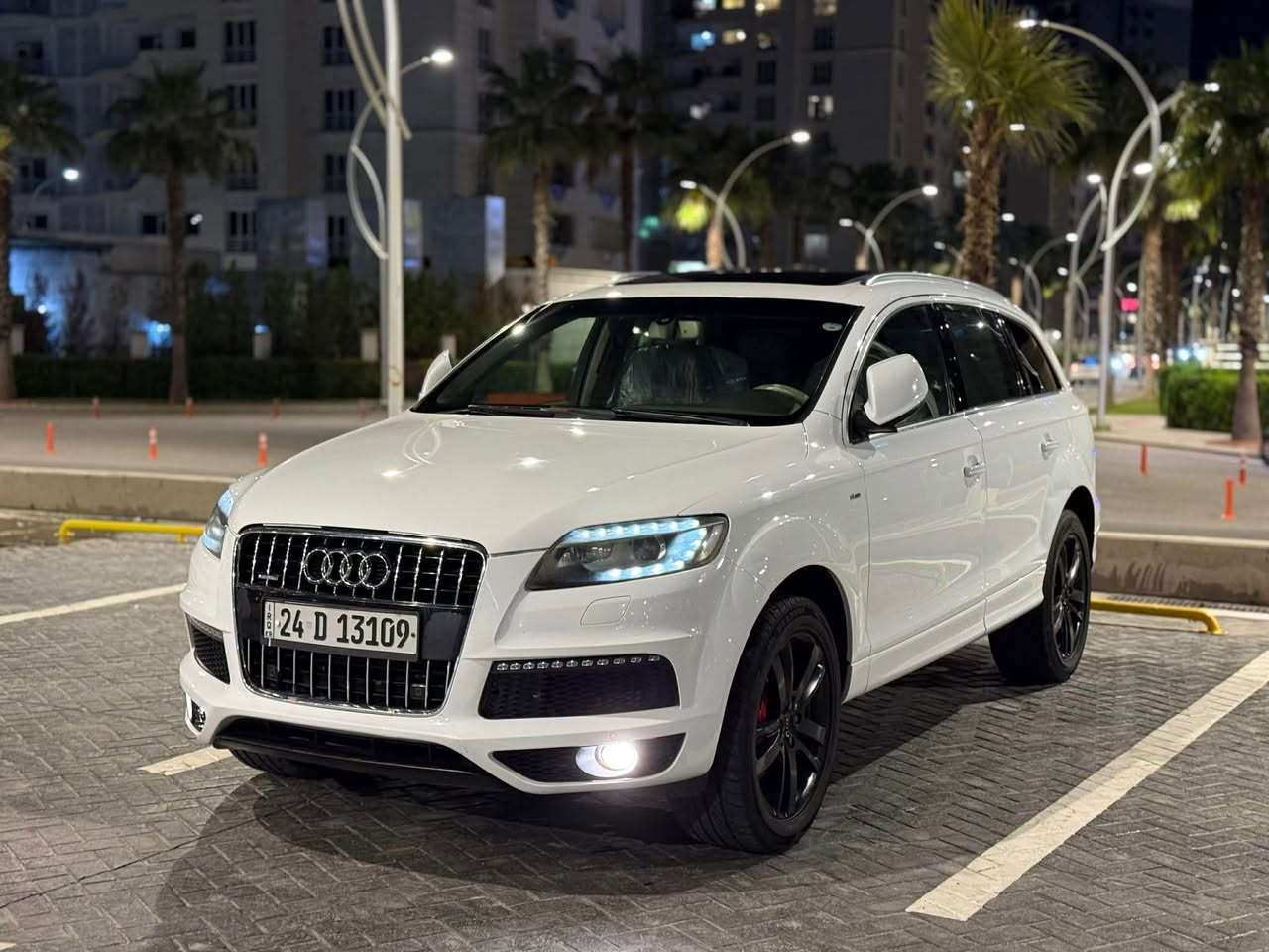 بيع سريع فقط ارخص وانضف واجدد اودي بلعراق 
اودي Q7 S-line Quattro 2012 فول مواصفات ١/١

خليجي وكالة شركة سردار ضمان دولي بصمتين
-----------------------------------------
تم تنزيل لسعر  125 ورقة وبيها مجال بسيط
——————————————————————
مكاني اربيل  *********** يوجد واتس اب
-----------------------------------------
محرك سته سلندر V6 3.0L سوبر چارچ بنزين 
-----------------------------------------
سيارة حيل حلوة للامانه جديدة ماشالله
سيارة مكفولة بدون صبغ فقط مكان بارد صغير
----------------------------------------
مواصفات كلش هوايه
{ 5 بصمة - دبل پانوراما - رادار - ثلاث بردات بلاد - داخل بيجي - صندوق كهرباء - ٣ پردة - ماوس - ٧ راكب - كشنات تدفئة و تبريد - كشنات جلد - كشن و ستيرن كهربا و خزن - سيدي بوكس - تبريد مركزي - كامرة خلفية - حساس خلفي و امامي - لايت ليد - ڤوليوم - تحديد سرعة - وبعد هواي كلش مواصفات متخلص )
------------------------------------------

سنوية ورقم جديد تحويل غرامة بشرط
يوجد فديو لكامل تفاصيل لسيارة أربيل, العراق

