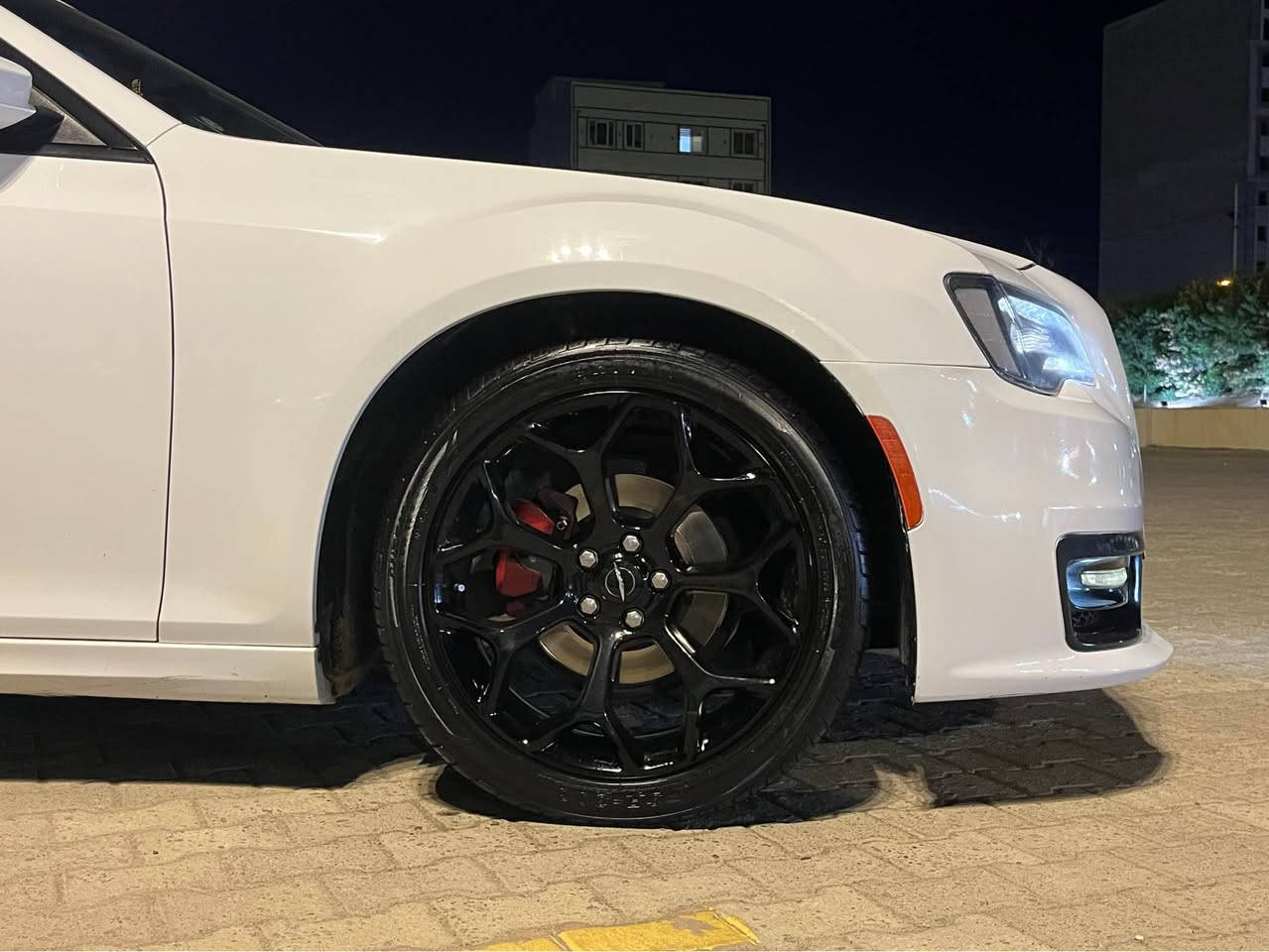 بسم الله الرحمن الرحيم 
‏chrysler S300🇨🇦🇨🇦Canad
فوول فوول بەسمە و شەخەل 
سفری شەریکەی هەولێرە
ڕۆشتن:- ٩٦٠٠٠ میل بێ سبوخ ✅
٣ جێگای تحدیلە و کارتێکی هەیە
سبوخ بەشەرت تەزرە بەشەرت✅
سعر:— ٢٧٧ مەجەل *********** أربيل, العراق

