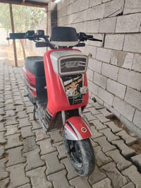 R7 • ٢٠٢٤ • بطارية ليثيوم فوسفات ٣٠A