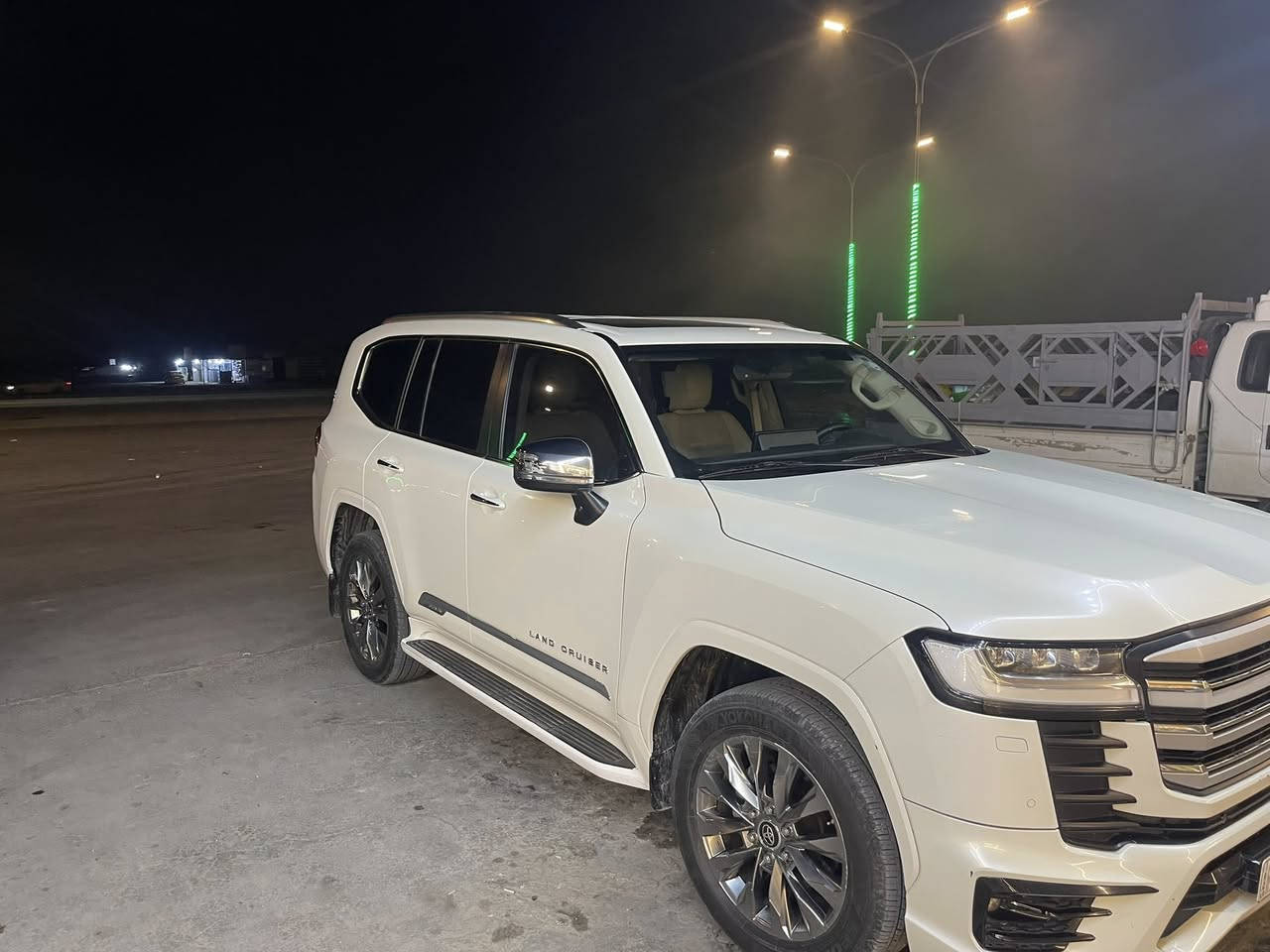 لاندكروزموديل2023VXمكفوله من الصبغ رقم اربيل السعر65000$
***********
***********
