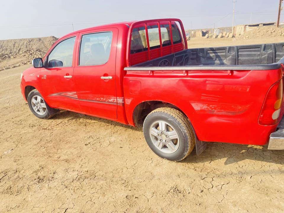 السلام عليكم 
سياره للبيع فلاونزه مديل ٢٠٠٩  رقم بصره بسمي شاصي ١٩كويتي كير عادي مكفوله ماعده مكانات صبغ بدون ضربه  تخم تاير سعر 130 مكان ناصريه 
رقم الهاتف ***********
