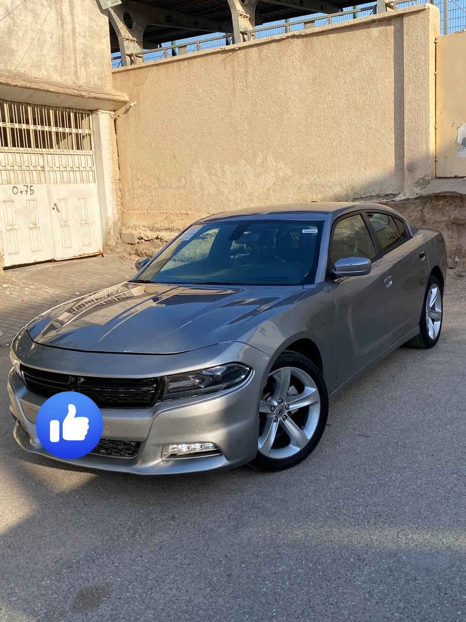 سلام عليكم جارجر ادوات ادوات كصه وحده فقط مديل 2017 سياره جديده كلش احله من صور جاهزه من كلشي مكينه كير كفاله تبريد ثلج حداده زيرو مكينه 3600كفاله تويل تخم تاير ويل 20 جديد متوم شمالي نكليزي طبق اصل سياره ربع ماذب عليه جاهزه شاشه كبيره كامره دواره حساسات 
السعر 70$
هاتف ***********
مكان البصره
