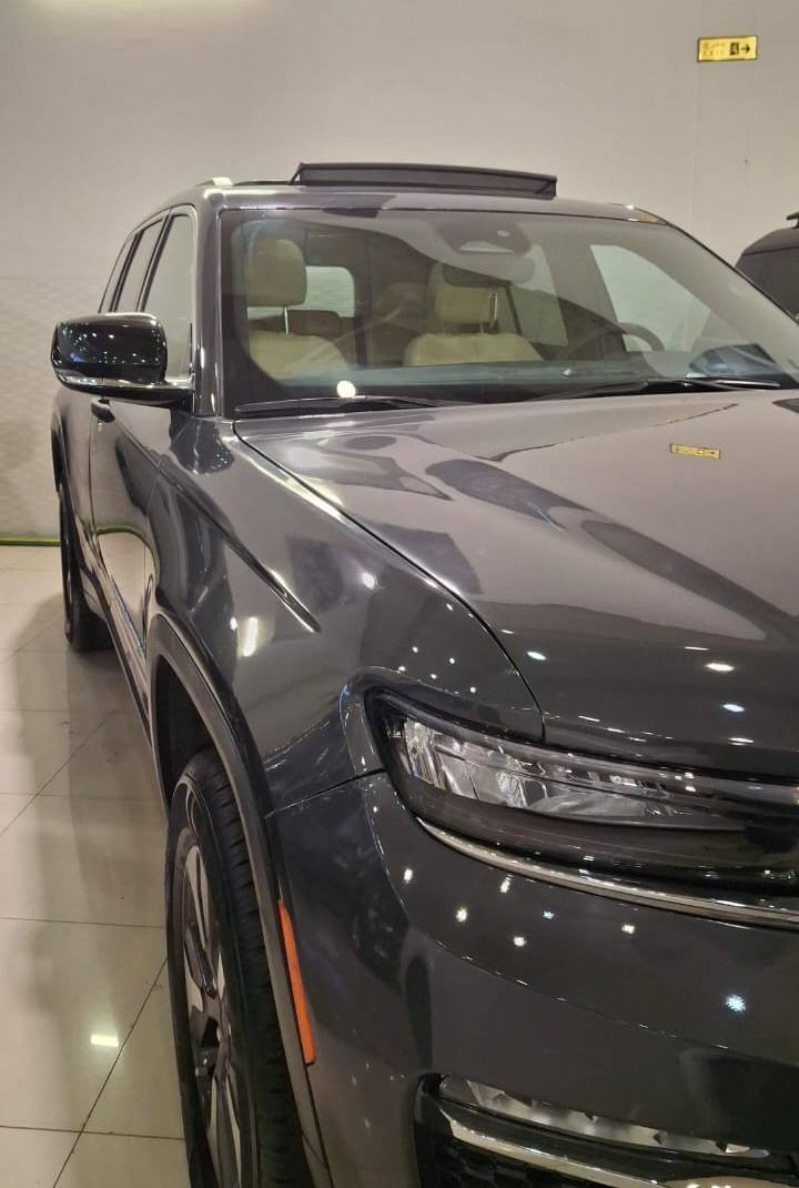🏞Jeep Grand Cherokee🏞
🟥مۆدیل : 2024 

🟥بۆیاغ : دوو چاملغ ، دەرگای پشتەوە ، کەمێک بۆنیت.

🟥ماوەی ڕۆیشتن : 3,000Mile 

⚠️هایبرێد ، کارەبا ، بەنزین⚠️

🟥نرخ : 267$ 💵

ژمارەی تەلەفۆن : 
***********
*********** أربيل, العراق
