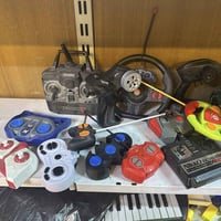 ١٣ سيارة • ١٣ ريموت