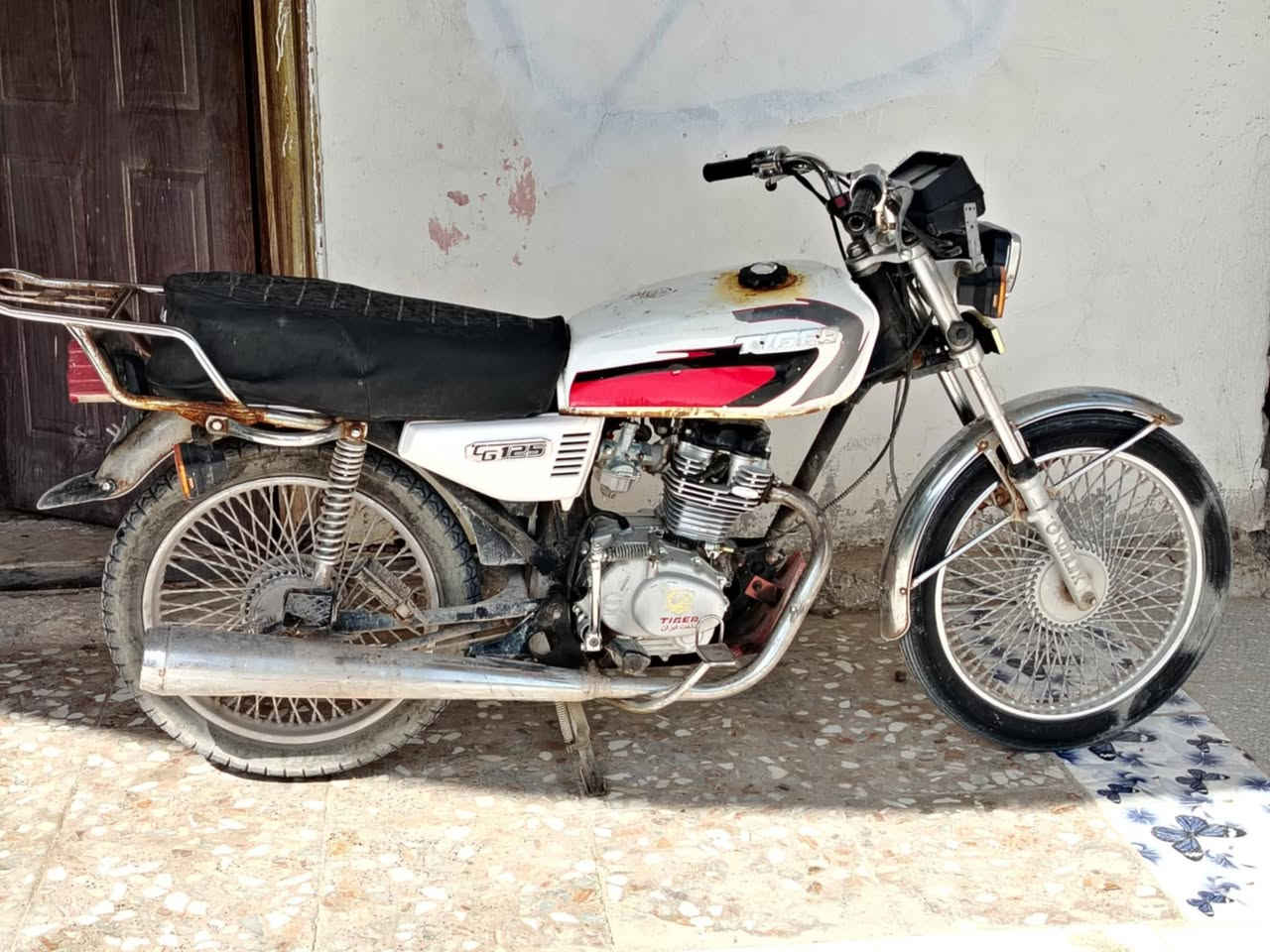 سلام عليكم للبيع دراجه تايگر مديل 2020 اوراق اصوليه دراجه حلوه ونضيفه كهرباءيته كلهه شغاله مكينه جديده السعر 350 بيهه مجال بسيط الرقم ***********
