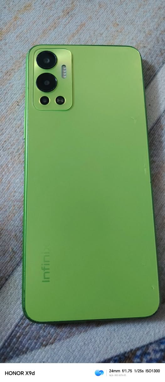 انفنكس هوت 12
عشوائية 12

***********

الذاكره 128
