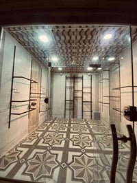 ديكور محل • جديد • سعر مناسب