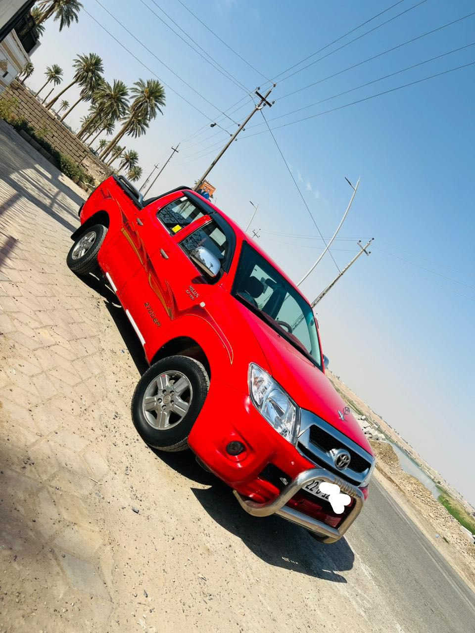 سلام عليكم ورحمة 
بكم عذاري موديل 2011 
مكفول من ضرر 
كفاله عامه 
الون دم الغزال 
سعودي  شاصي 19 
رقم اربيل دولي بسمي حصرن 
قبل شهر حولت رقام وسنويه دولي جديد 
سياره جديده بعد ريحت شركه بيه 
تواير اربعه جديد 
صدر خلفي امامي جديد 
وسياره احله من صور 
وشاشه لمس وكامره خلفيه 
ورونات سود شاشه سوده 
ويل كروم 
داخله ماروني وصاج 
سياره مال بيت جاهزه من كلشي 
مكاني صلاح الدين شرقاط 
سعر 182 يرهم مرواس حسب القناعه
***********
