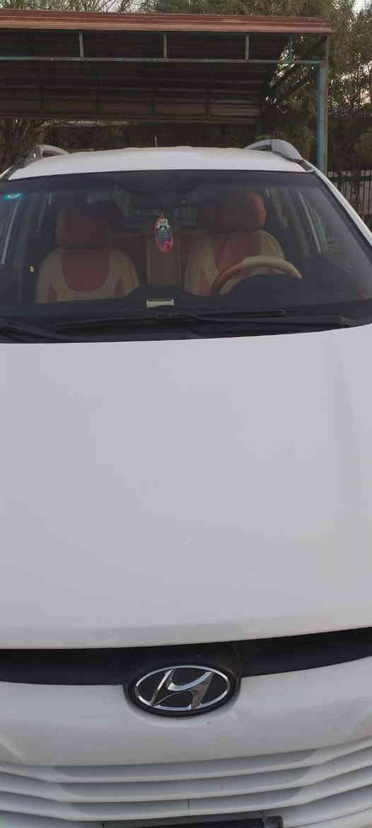 السلام عليكم توسان خليجي٢٠١٢ رقم بغداد مشروع وطني نضيفه محرك كير ممفتوح بيهه جاملغ وباب عكس السايق ومصلح عله البارد بدون ضرر داخلي ومصبوغه صفحه كامله لغرض الجماليه تبريد شغال اشاير بالمري داخله هزه رقم انكليزي سياره جاهزه مال جناي العنوان بغداد الكرخ تلفون ***********
