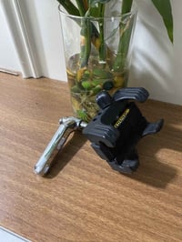 حامل موبايل كورياكين السعر 120 ألف 07700724687