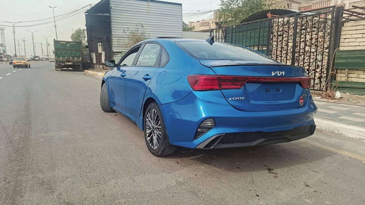 ***********.  السعر ١٤٥
السلام عليكم فورتي مديل 24  فول مواصفات جيتي لاين فتحه بصمه تشغيل عن بعد لدات امامي خلفي ويل 17   بدون رقم السياره ابسمي  ماشيه 12 حادث موضوح بل صور
